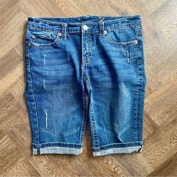 Seven7 Rolled Cuff Medium Wash Denim Blue Jean Shorts 10 - Picture 3 of 7